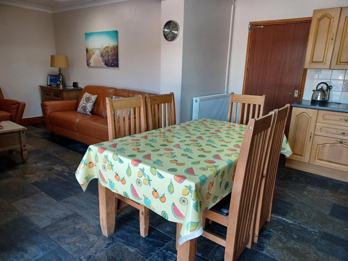 Dunroaming Cottage Pendine Extérieur photo