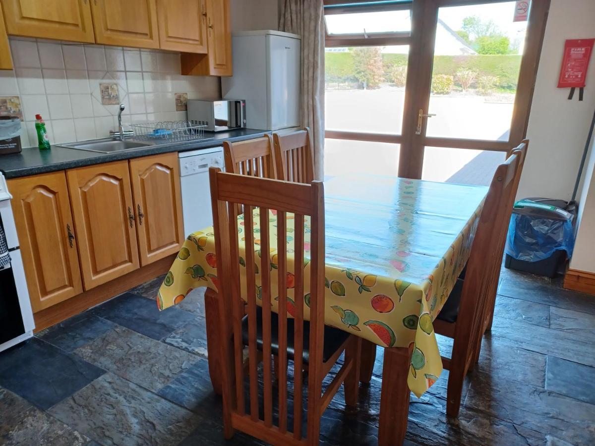 Dunroaming Cottage Pendine Extérieur photo